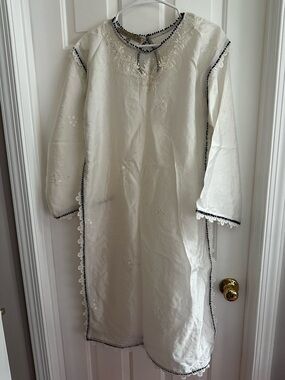 Zainab Zulfiqar Kurta M